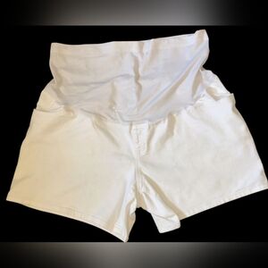 Liz Lange Women's Maternity Shorts